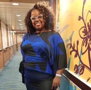 Meet your Posher, Rina